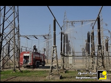 شستشوی ۹۰ پست برق در خوزستان برای مقابله با ریزگرد‌ها