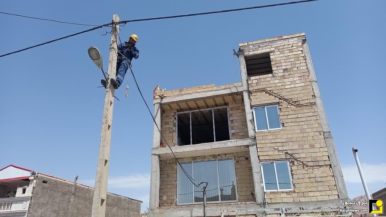 اجرای رزمایش نصب کنتور‌های متقاضیان برق شهرستان شاهرود