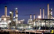 فروش برق نیروگاه‌های فعال در بورس انرژی به هفته پایانی هر ماه موکول نشود