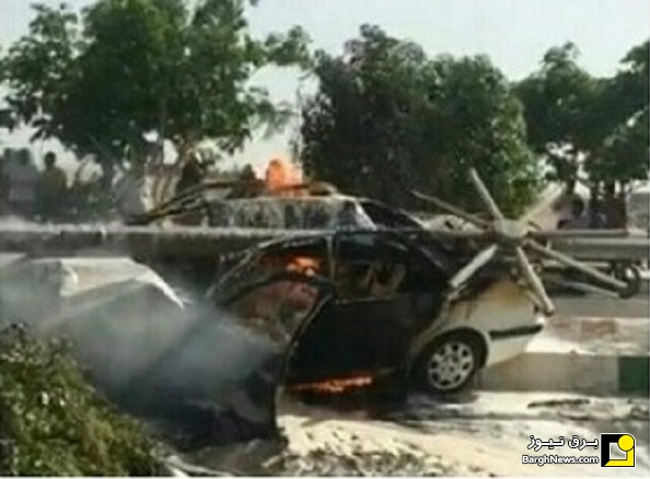 تصاویر/ آتش گرفتن خودروی پژو پارس پس از برخورد با پایه برق