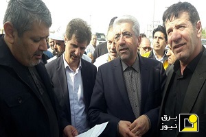 دیدار و گفتگو وزیر نیرو  با مردم و زائران اربعین حسینی در مهران