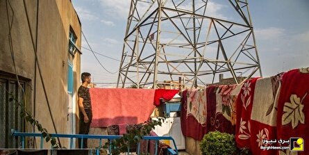گزارش تصویری از همسایگی خطرآفرین با دکل برق فشار قوی در مناطق مسکونی پایتخت