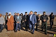 وزیر نیرو برای افتتاح پروژه‌های صنعت آب و برق وارد استان سمنان شد