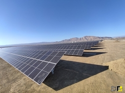 افتتاح نیروگاه خورشیدی ۱۰ مگاواتی در استان کرمان
