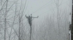 عملیات برقدار کردن روستا‌های محاصره در برف رو به اتمام است