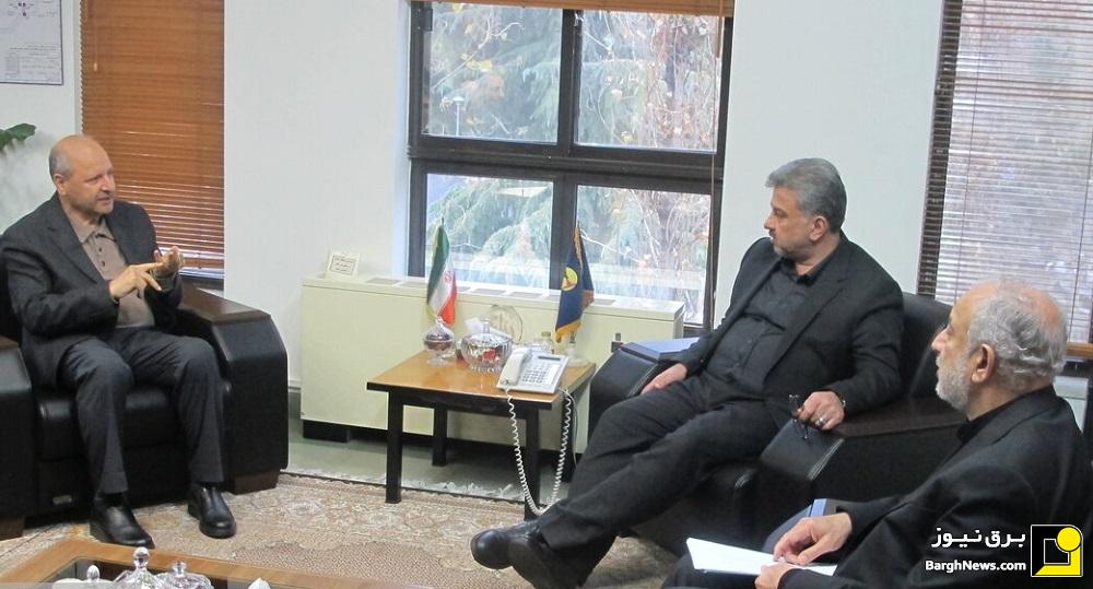 تامین مالی اجرای شبکه‌های توزیع برق شهری و روستایی در ۸ استان