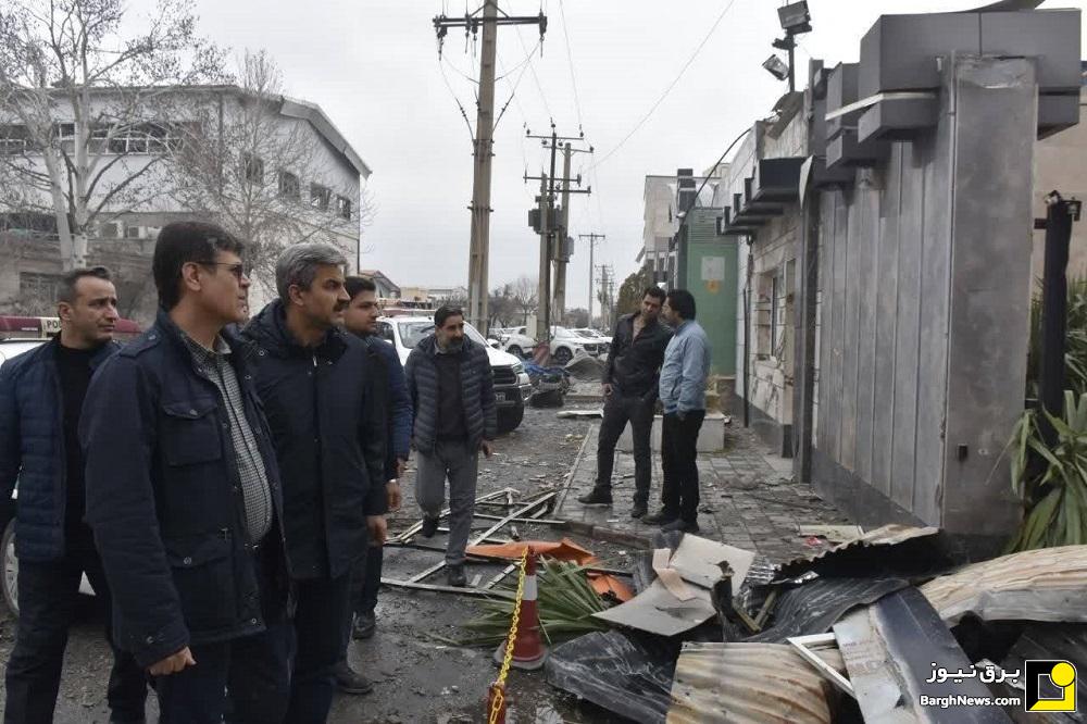 بازدید سرپرست توانیر از خسارت شبکه برق اراک در پی حملات دشمن