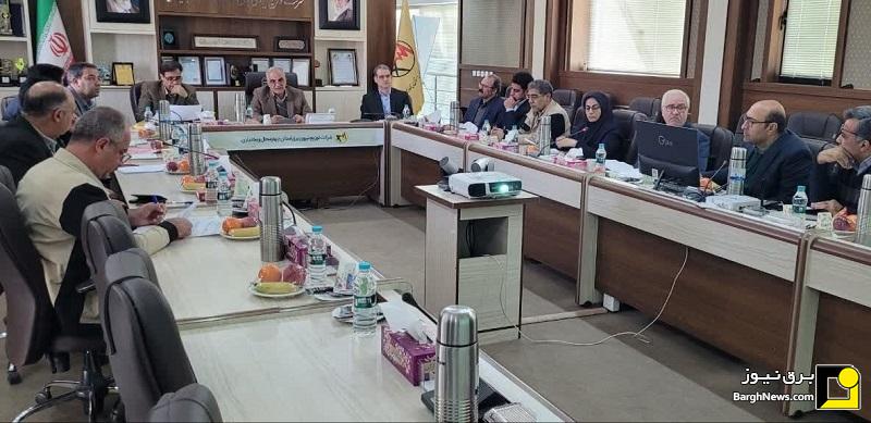 بررسی توسعه زیرساخت‌های برق‌رسانی استان چهارمحال و بختیاری در سطح فوق توزیع و انتقال