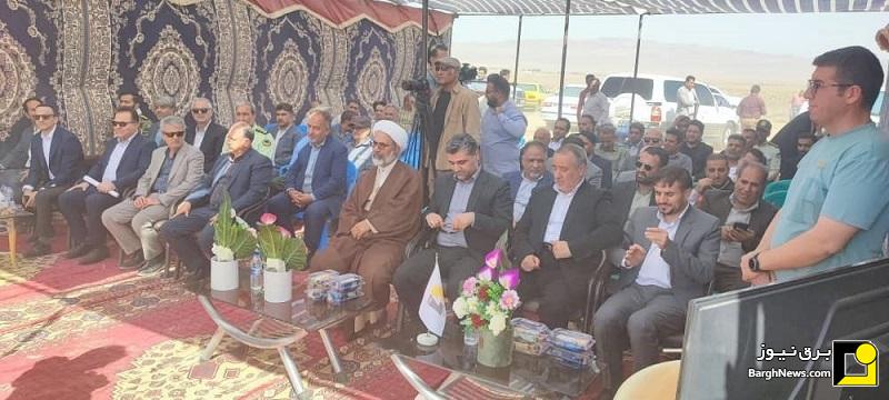 شروع عملیات احداث نیروگاه خورشیدی توسعه توانگاه سیرجان به ظرفیت ۱۶۰ مگاوات در خراسان جنوبی