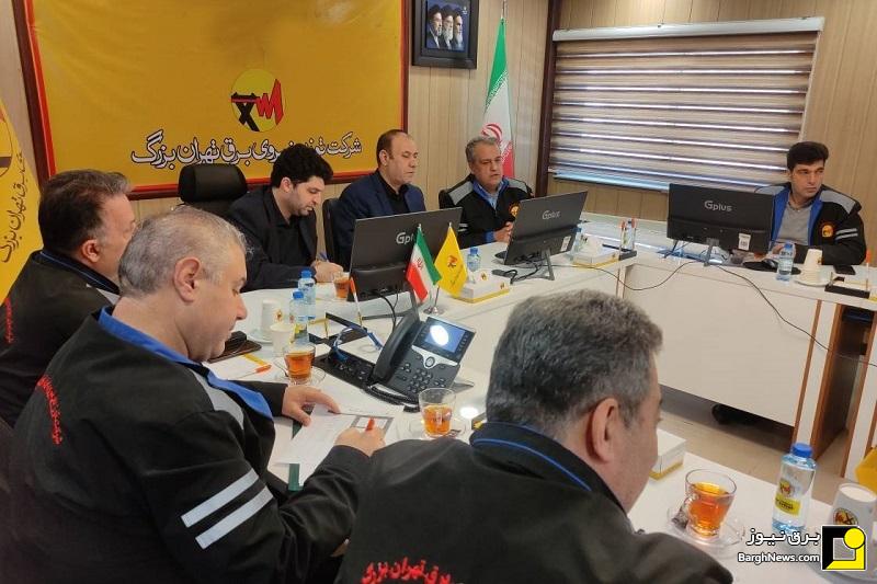 دیدار فرماندار تهران با کارکنان برق پایتخت