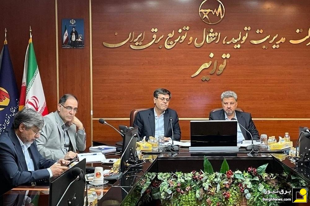 گذر مطمئن از اوج بار ۱۴۰۵ با توسعه تجدیدپذیر‌ها و مدیریت هوشمند مصرف