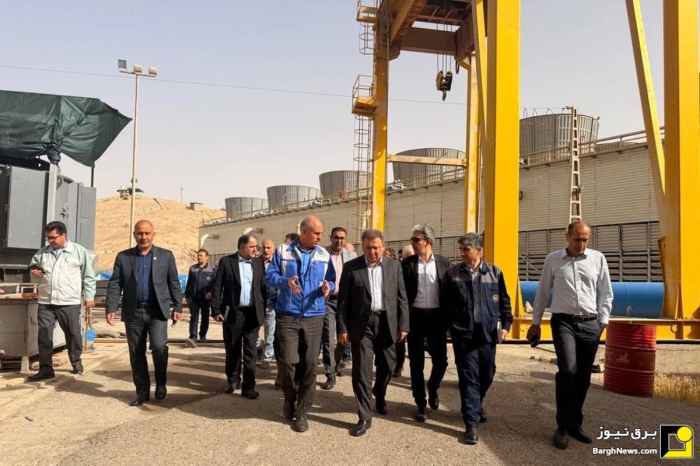 بازدید معاون راهبری تولید برق حرارتی از نیروگاه اصفهان