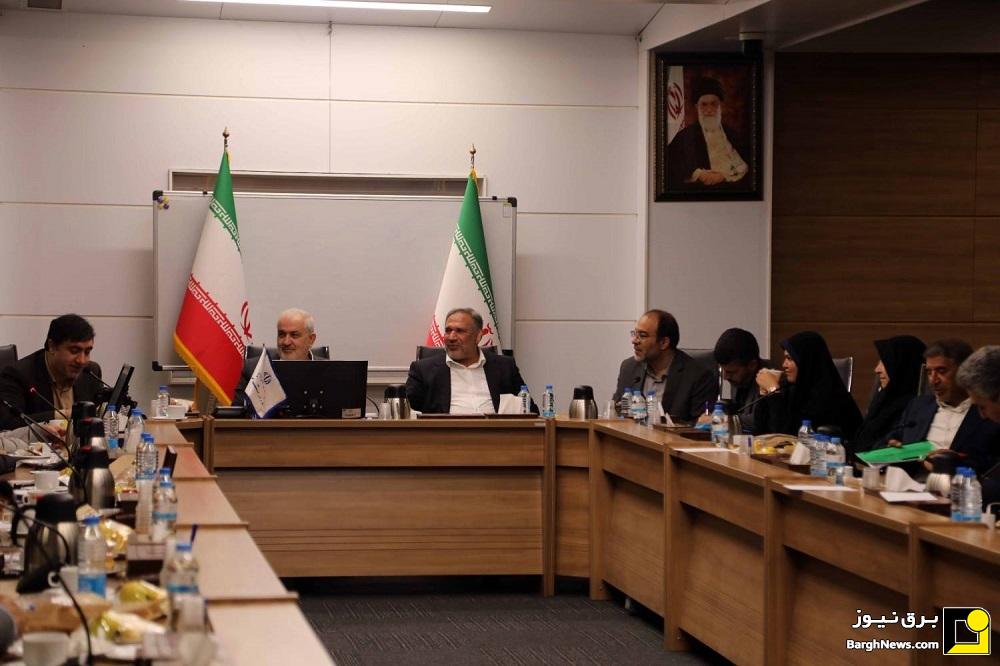 نشست مشترک وزیر نیرو با اعضای کمیسیون اقتصادی مجلس