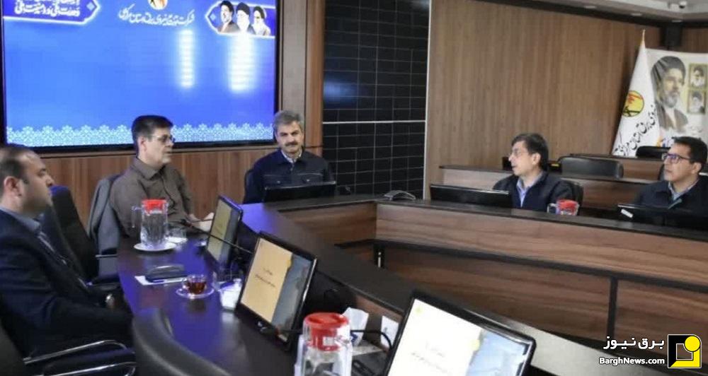 بررسی روند اجرای طرح ملی و جهادی مهتاب با حضور سرپرست توانیر