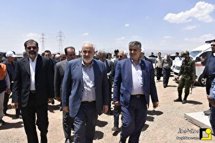 گزارش تصویری/سفر وزیر نیرو به استان مرکزی و مراسم افتتاحیه نیروگاه خورشیدی