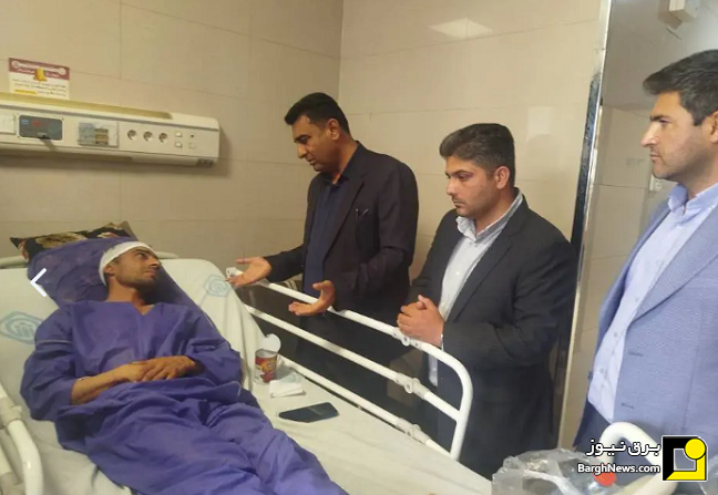 ضرب و شتم دو نفر از کارگران حوزه اتفاقات برق شیراز در شهرستان کوار از سوی متخلفان ضرب و شتم دو نفر از کارگران حوزه اتفاقات برق شیراز در شهرستان کوار از سوی متخلفان