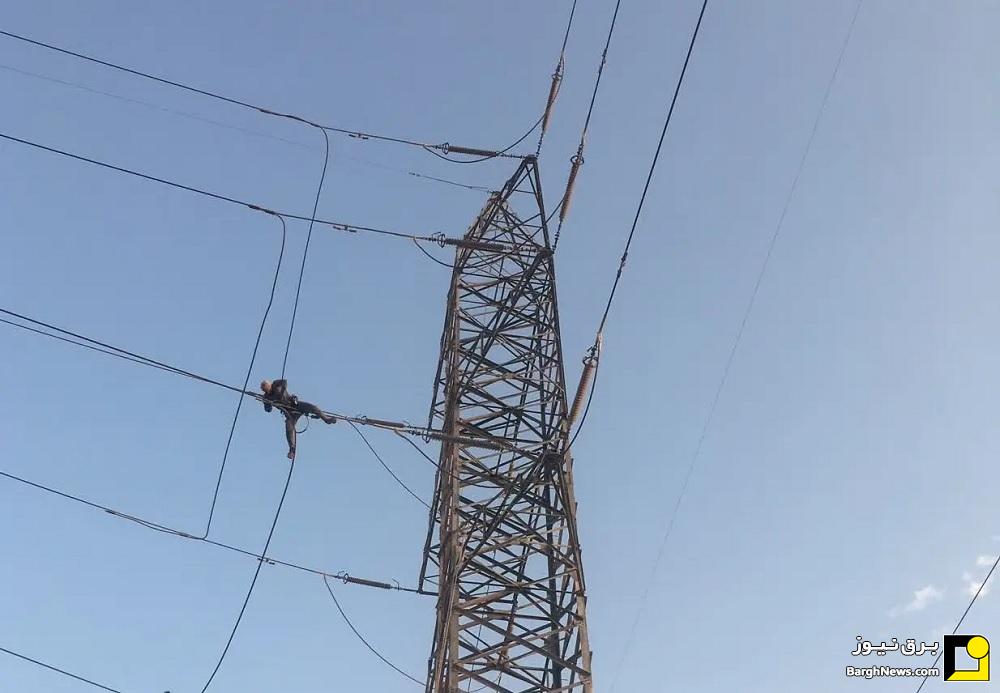 احداث فیبر نوری بر روی خط ۱۳۲ کیلوولت در پست دورق - خلیج فارس