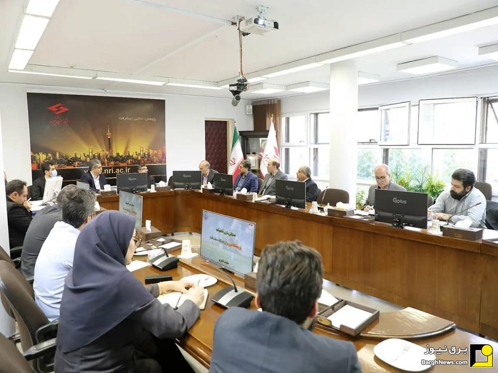 همکاری پژوهشگاههای نیرو و صنعت نفت برای حل چالشهای راهبردی انرژی وارد مرحله اجرایی شد همکاری پژوهشگاههای نیرو و صنعت نفت برای حل چالشهای راهبردی انرژی وارد مرحله اجرایی شد