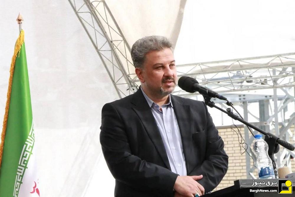 معاون وزیر نیرو: نیروگاه‌های خورشیدی برای تأمین برق شهرک‌های صنعتی توسعه می‌یابد